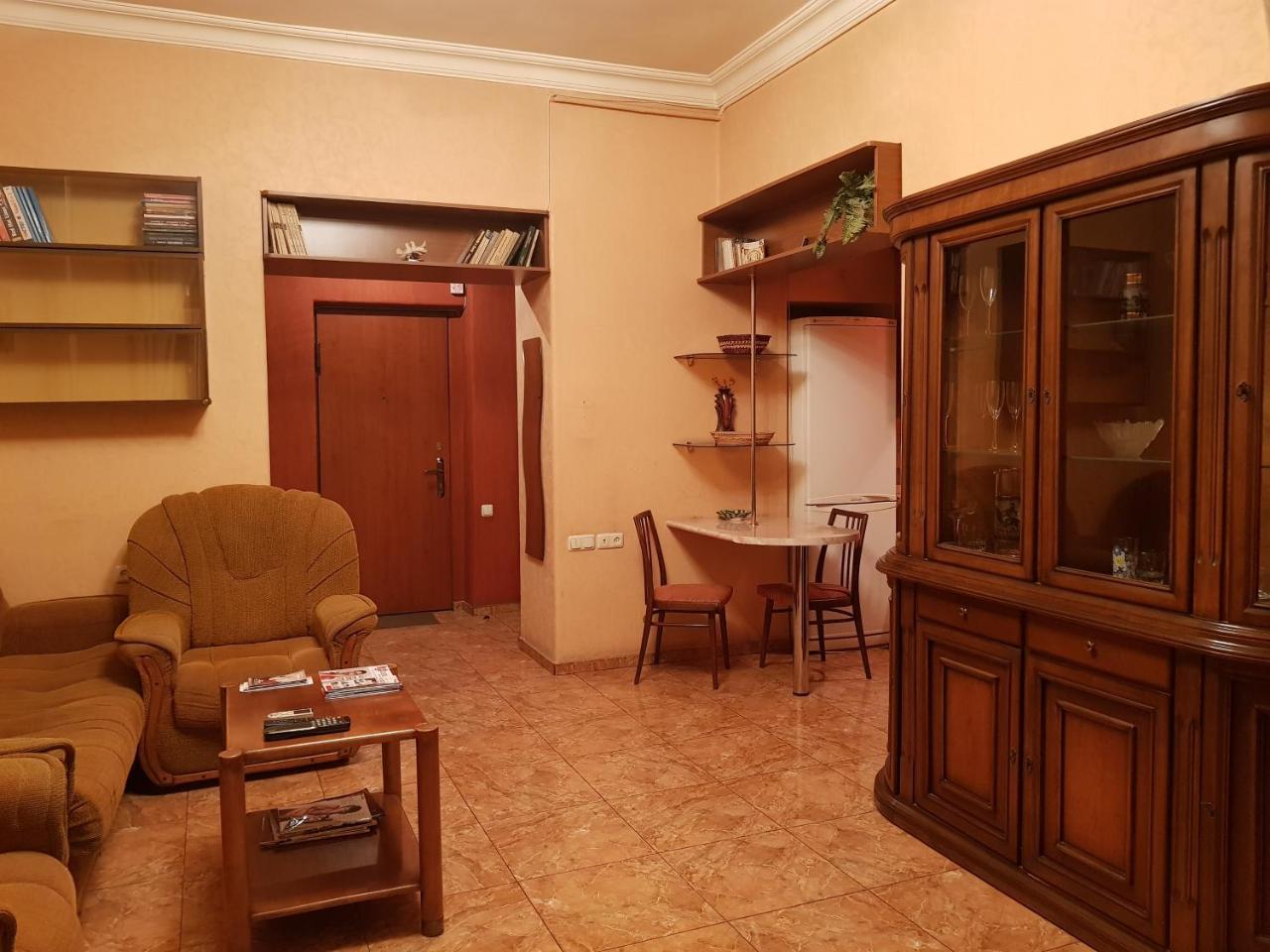 Agora Arcs Apartment エレバン エクステリア 写真